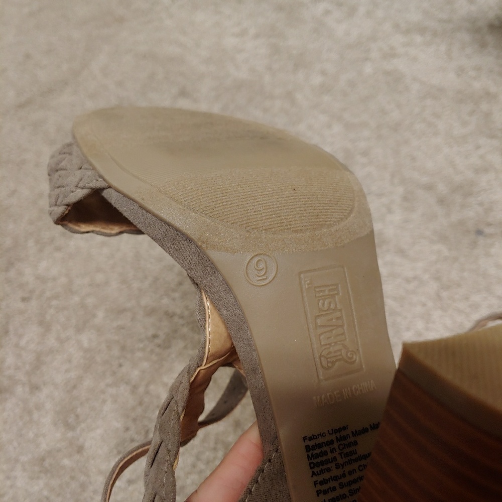 Women's high heels